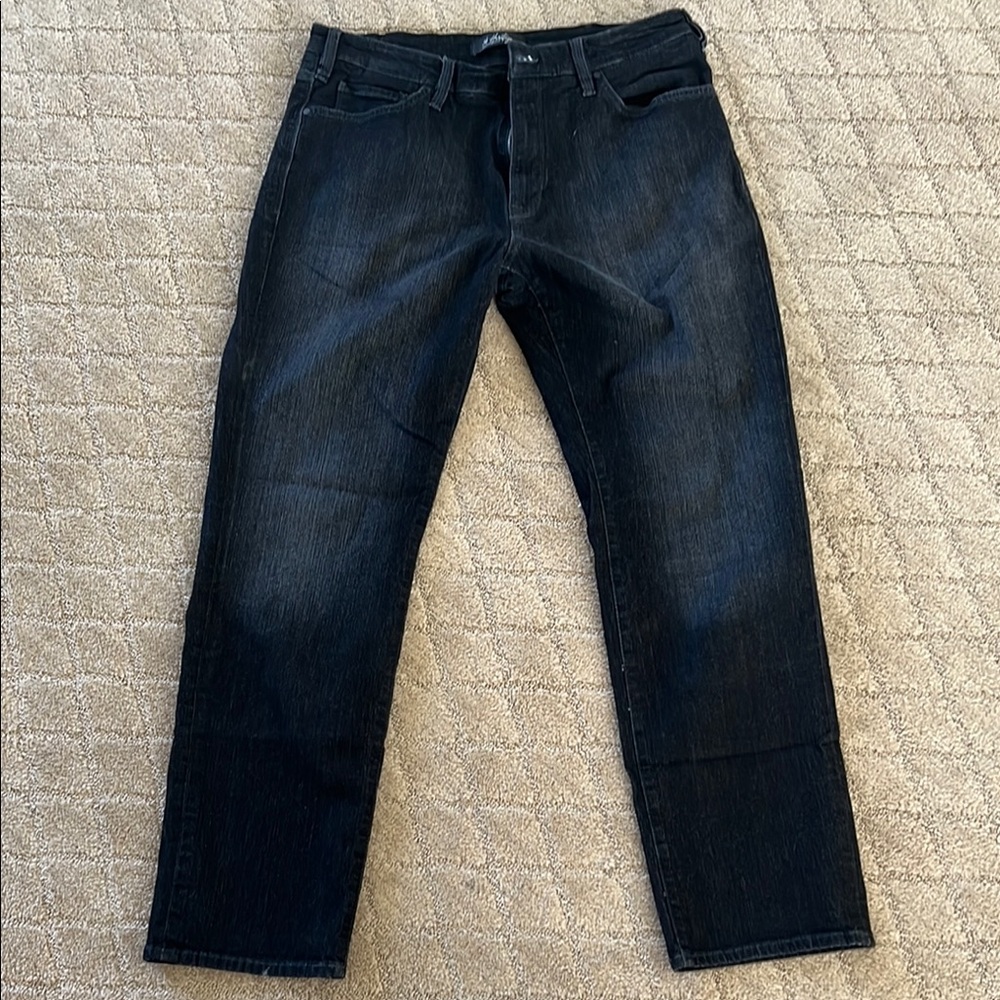 Heritage Black Straight Jeans Classic Style